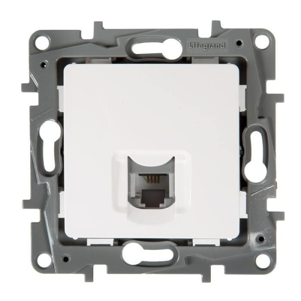 Розетка телеф RJ11 (белая) Etika в Минске - изображение Изображение: розетка телеф rj11 (белая) etika в Минске